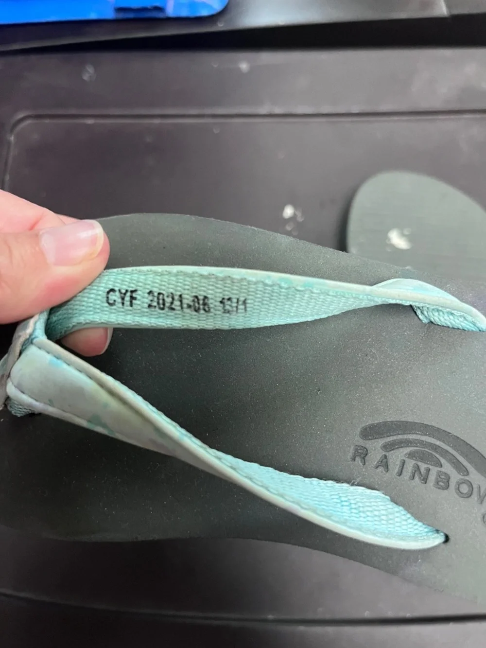 Girls Rainbow Flip Flops Size 13/1